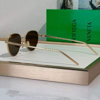 BOTTEGA VENETA BV1966S 001 - As Seen On Ali Larter Sunglasses💚