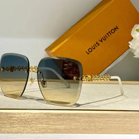 Louis Vuitton 2132U LV Bloom Square Sunglasses  ✨