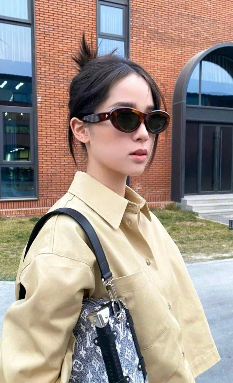 Louis Vuitton Z1981E 980 Oval Shape Negro Dorado Sunglasses