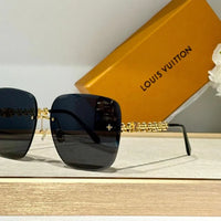 Louis Vuitton 2132U LV Bloom Square Sunglasses  ✨