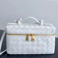 Bottega Veneta Bang Bang Vanity Case in Intrecciato Leathers 💚
