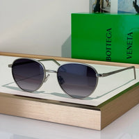 BOTTEGA VENETA BV1966S 001 - As Seen On Ali Larter Sunglasses💚