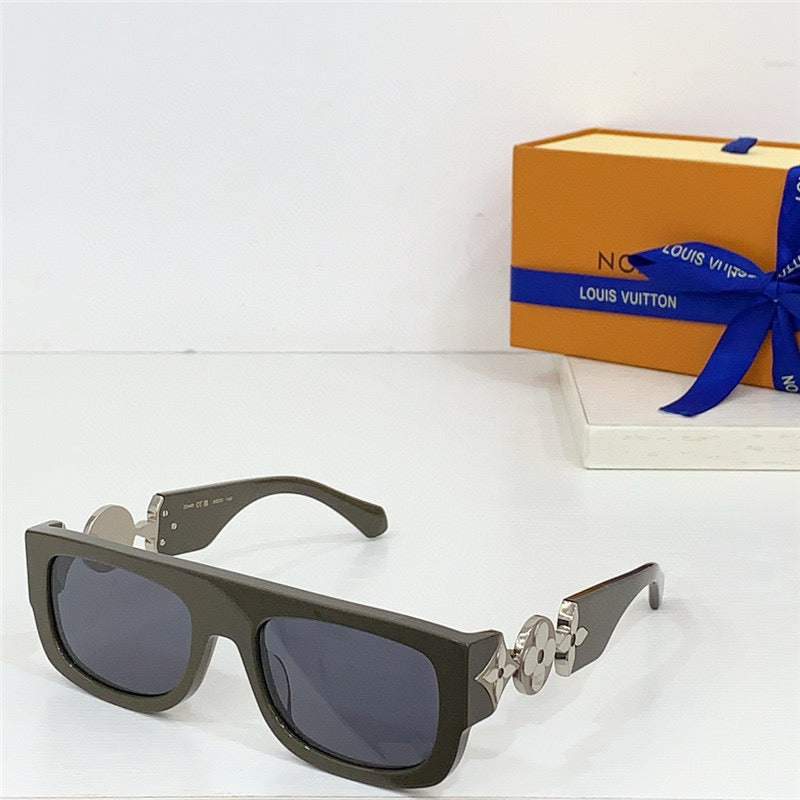 Louis Vuitton Unisex 2196E Monogram Tribute Sunglasses  ✨