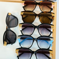 Louis Vuitton Z3182E-Z3265E LV Petit Soupçon Square Sunglasses  ✨
