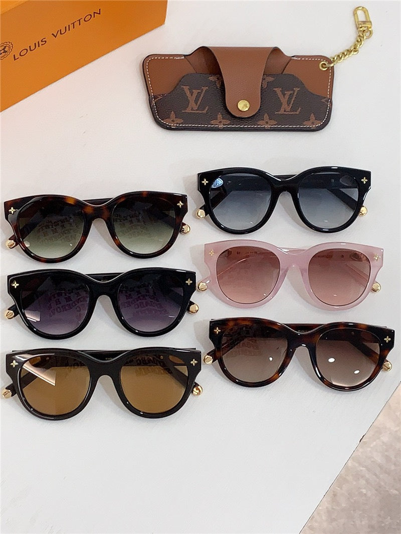 Louis Vuitton 1526W My Monogram Round Sunglasses ✨