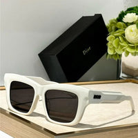 DIOR DiorXplorer S2F Dusty Rectangular Sunglasses✨