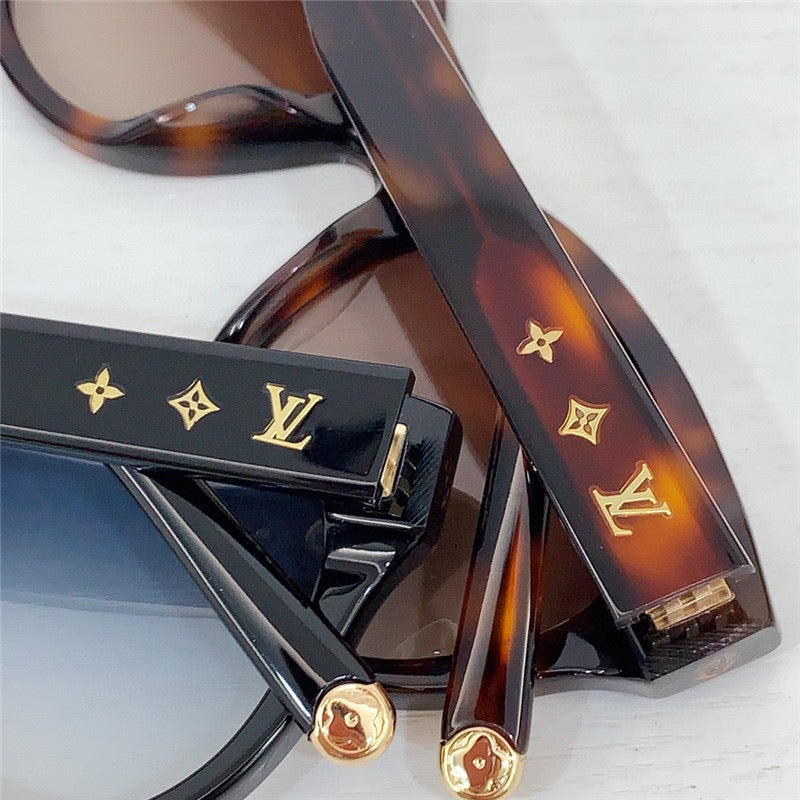 Louis Vuitton 1526W My Monogram Round Sunglasses ✨