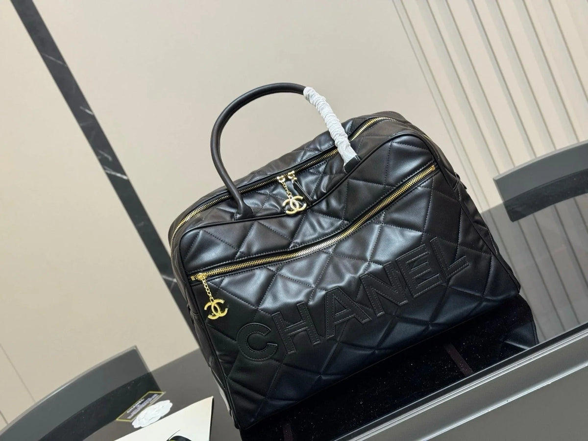 Chanel Vintage Chanel Bowling Black Duffle Bag – 45 cm 🖤