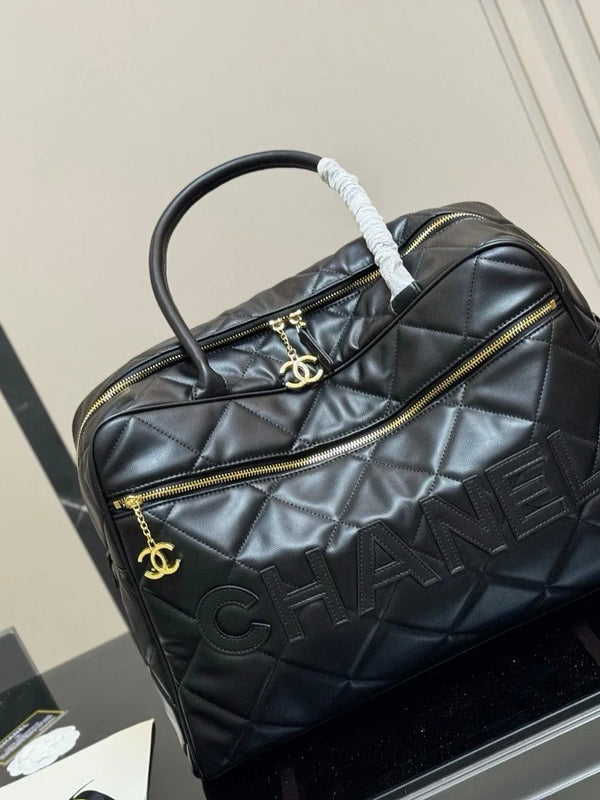 Chanel Vintage Chanel Bowling Black Duffle Bag – 45 cm 🖤