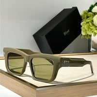 DIOR DiorXplorer S2F Dusty Rectangular Sunglasses✨