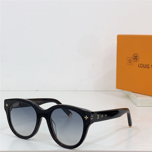 Louis Vuitton 1526W My Monogram Round Sunglasses ✨