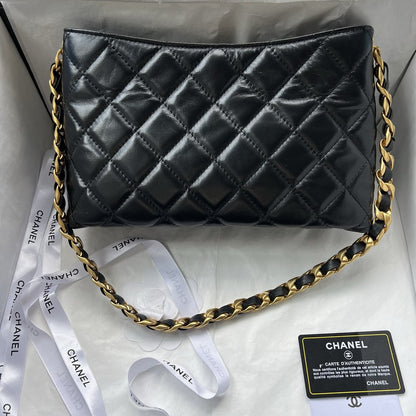 CHANEL HOBO HANDBAG NEW 2024 Collection ✨ - onlinechics.com