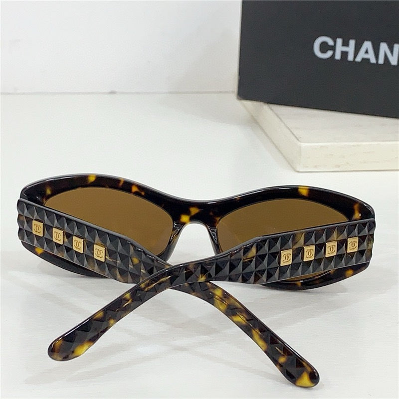 CHANEL Square Sunglasses 5029 Vintage  🖤