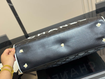 Chanel Vintage CHANEL ULTRA RARE 1994-1996  diamond-quilted holdall bag 🖤 - onlinechics.com