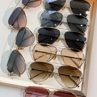Louis Vuitton Z2994U Pearl Twirl Square Sunglasses   ✨