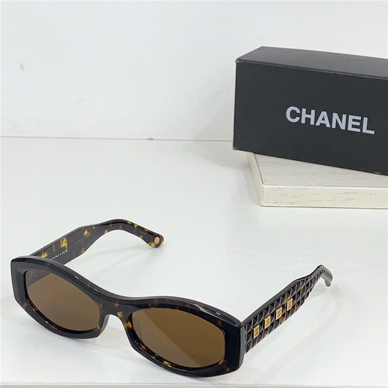 CHANEL Square Sunglasses 5029 Vintage  🖤