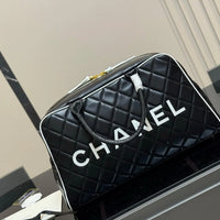 Chanel Vintage CHANEL ULTRA RARE 1994-1996  diamond-quilted holdall bag 🖤