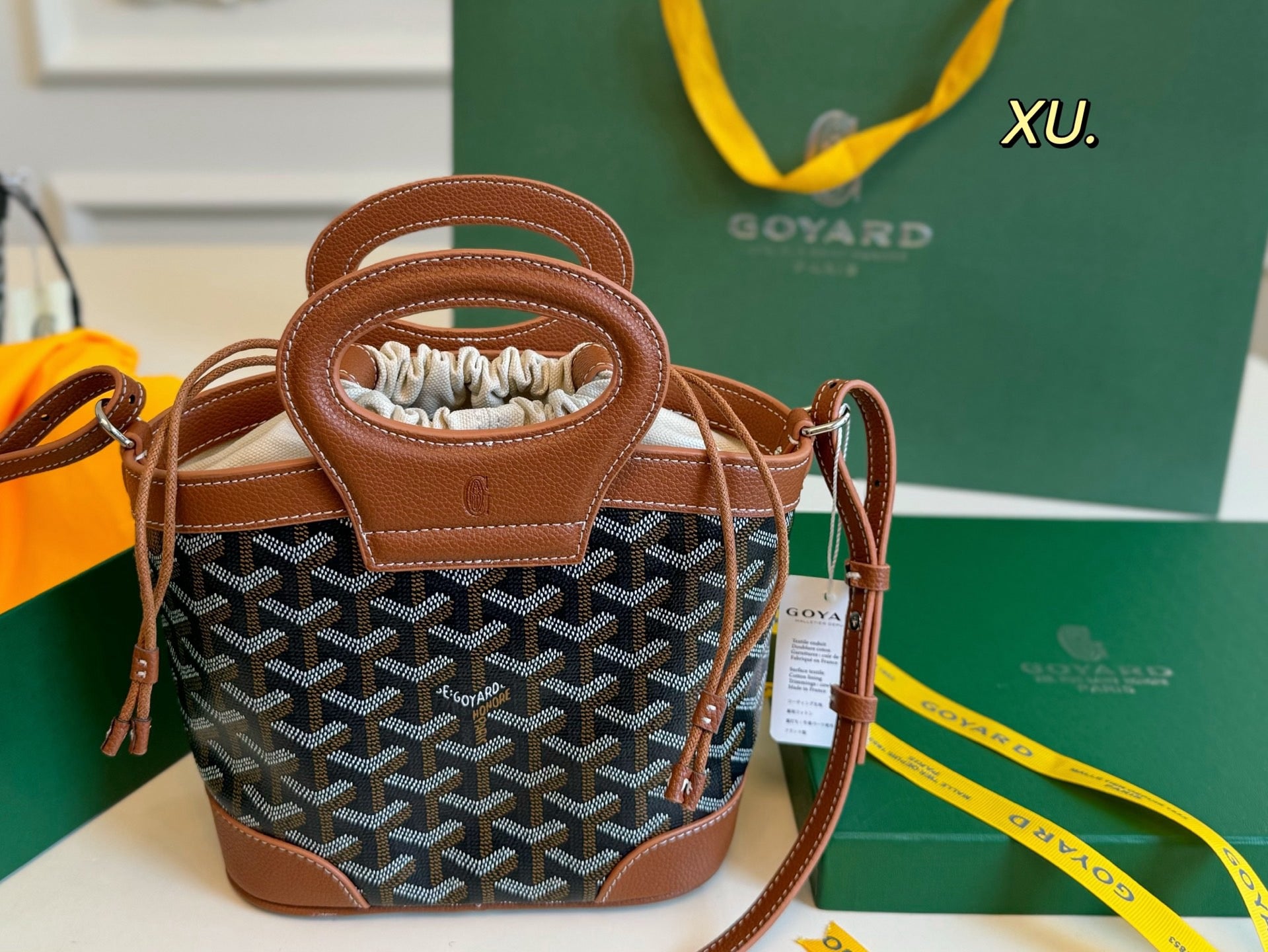 Goyard BELUGA mini Bag - 9 Available Colors ✨ - onlinechics.com