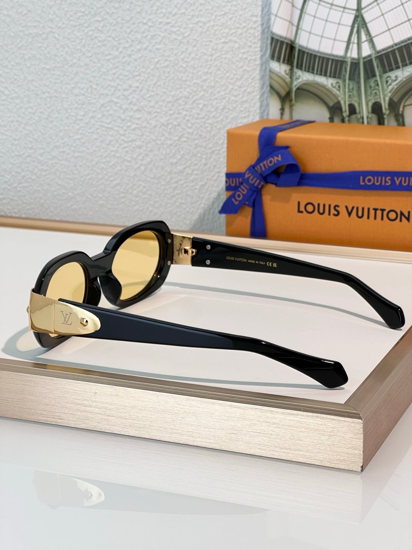 Louis Vuitton Z2600U LV Hinge Sunglasses  ✨