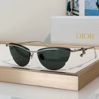 DIOR Lily B1U Butterfly Sunglasses ✨