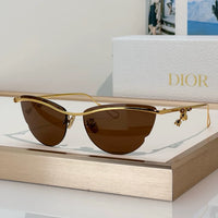 DIOR Lily B1U Butterfly Sunglasses ✨