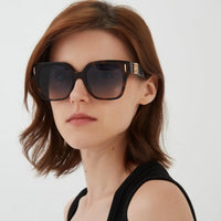 LOEWE ANAGRAM LW50069I Sunglasses  ✨