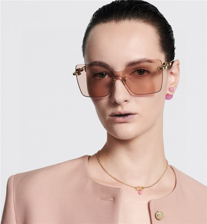 DIOR CD Chain M1U Nude Square Sunglasses✨