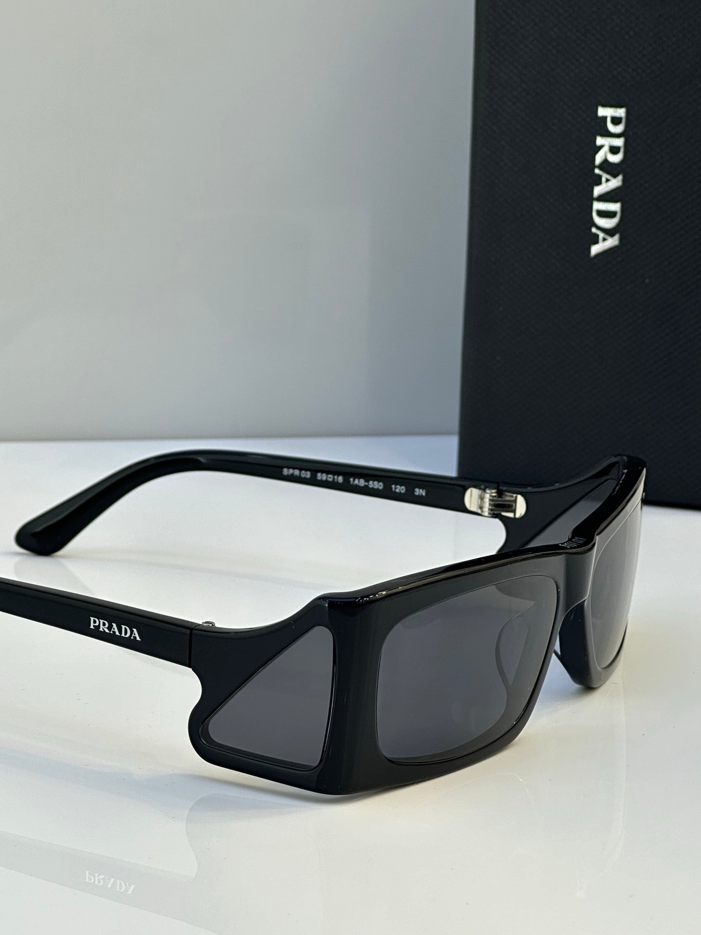 PRADA Runway PR B03S Unisex Sunglasses🟥 $610