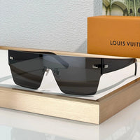 Louis Vuitton Z2205U LV Superlight Square Sunglasses ✨$650