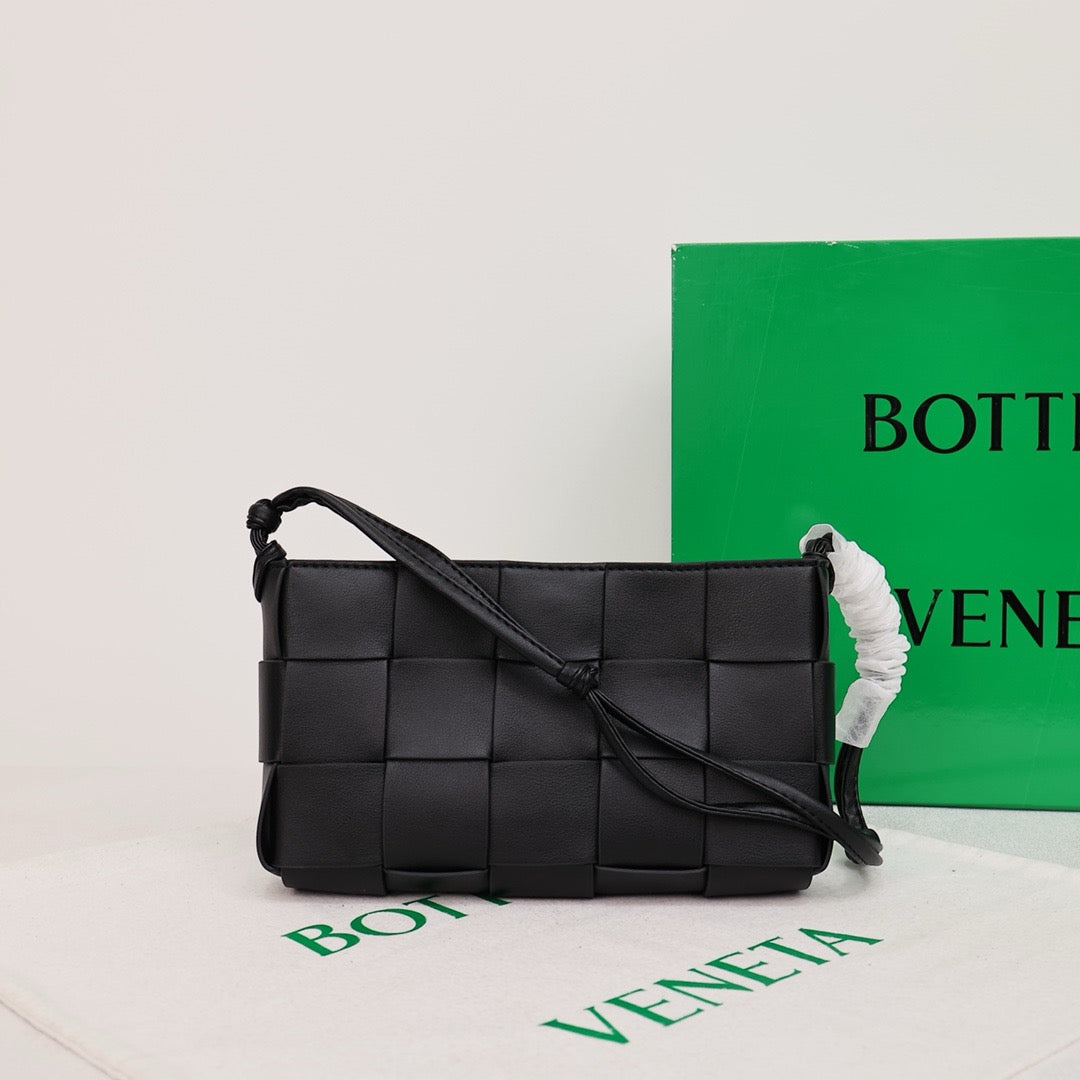 Bottega Veneta Small Cassette Small Intreccio leather bag 💚 - onlinechics.com