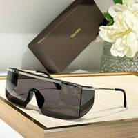 TOM FORD TF0980 30A 00 Unisex Sunglasses ✨