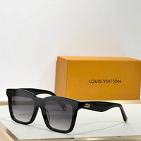 Louis Vuitton Z2970W LV Script Square Sunglasses ✨