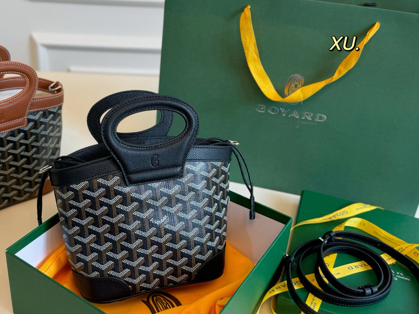 Goyard BELUGA mini Bag - 9 Available Colors ✨ - onlinechics.com