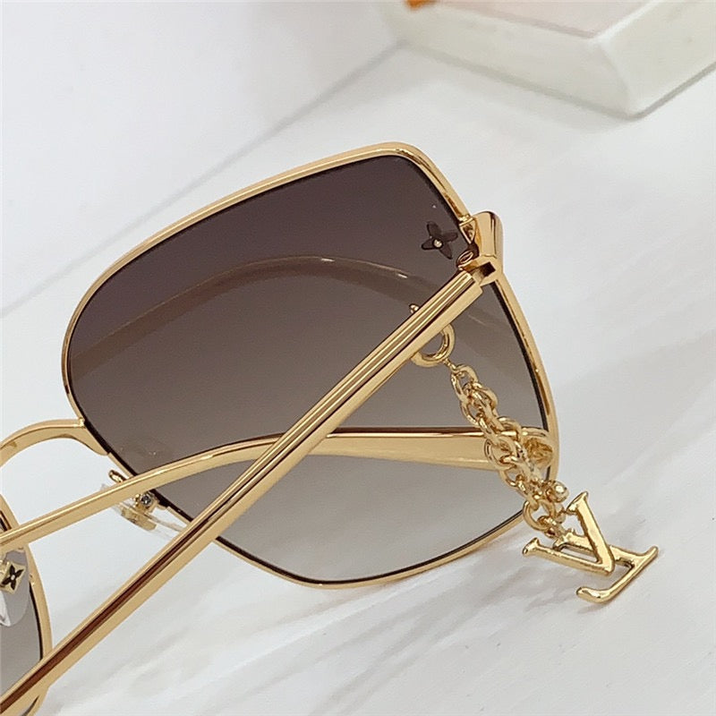 Louis Vuitton Z1720U LV Charm Cat Eye Sunglasses  ✨