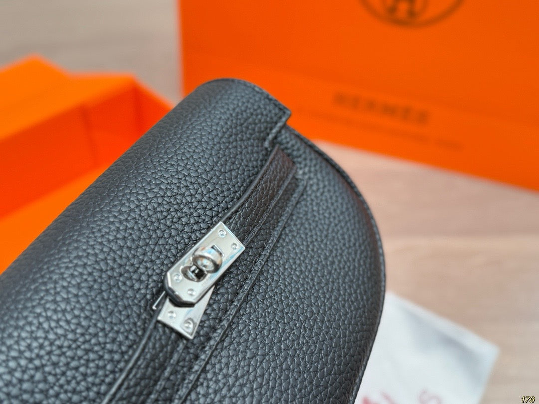 HERMES Hermès Kelly Moove shoulder bag ✨ - onlinechics.com