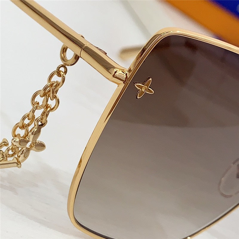 Louis Vuitton Z1720U LV Charm Cat Eye Sunglasses  ✨