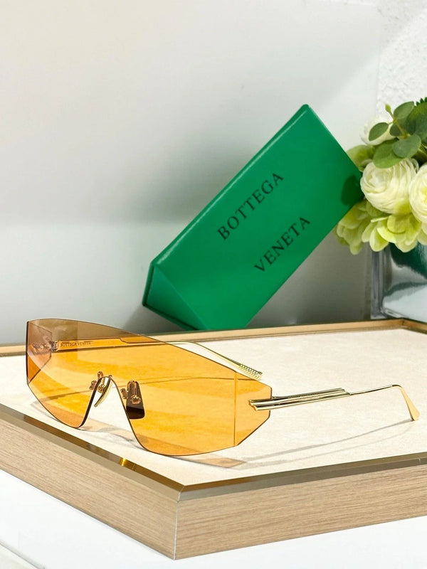 BOTTEGA VENETA BV1299S Unapologetic Sunglasses💚