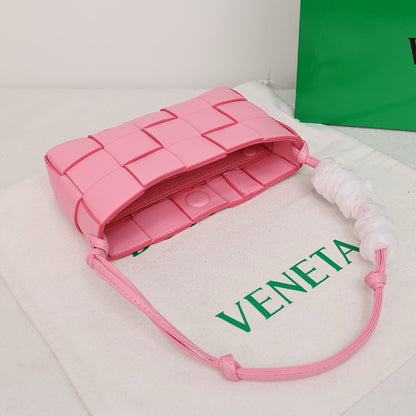 Bottega Veneta Small Cassette Small Intreccio leather bag 💚 - onlinechics.com