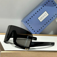 Gucci GG 1637S  Mask Unisex Sunglasses ✨