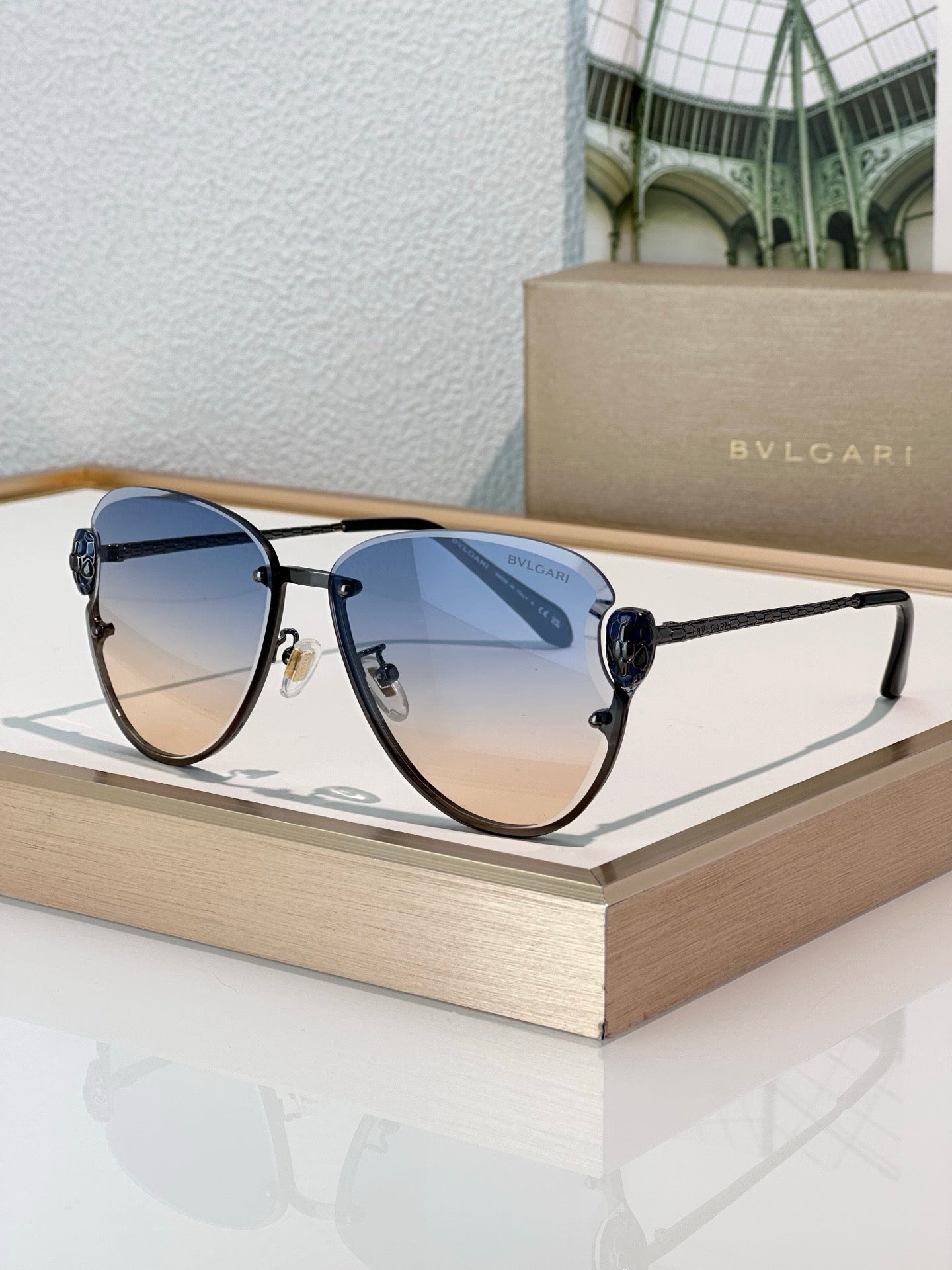 BVLGARI Bvlgari Serpienti 40079U   Women's Sunglasses ✨