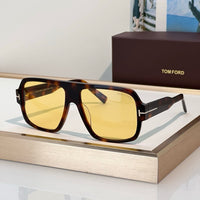 TOM FORD Camden TF933 01A Celebs Sunglasses 🔱