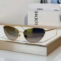 LOEWE  Signature LW 40164U 32E Sunglasses ✨
