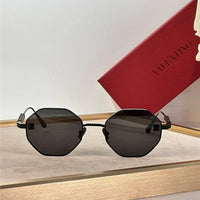 Valentino V STUD VLX 122C Sunglasses✨