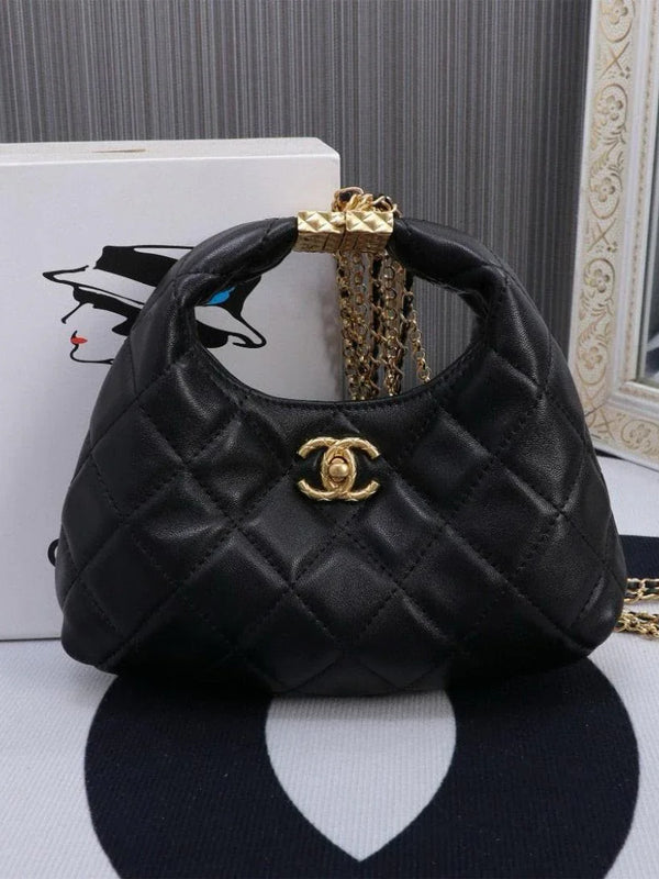 CHANEL SMALL HOBO BAG✨