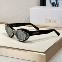 DIOR DiorMeteor B1I Cat Eye 146mm Sunglasses✨