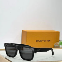 Louis Vuitton Z2746U LV Slide Square Sunglasses ✨