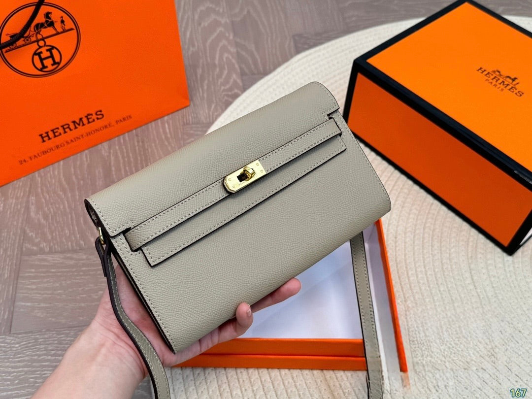 HERMES Kelly Classique To Go wallet ✨ - onlinechics.com