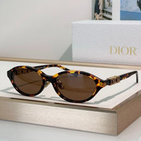 DIOR CD DiorTreasure R1I Black Oval Sunglasses ✨