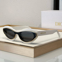 DIOR DiorMeteor B1I Cat Eye 146mm Sunglasses✨
