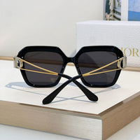 Dior  30Montaigne S6U CD 40083U Rectangular Sunglasses✨